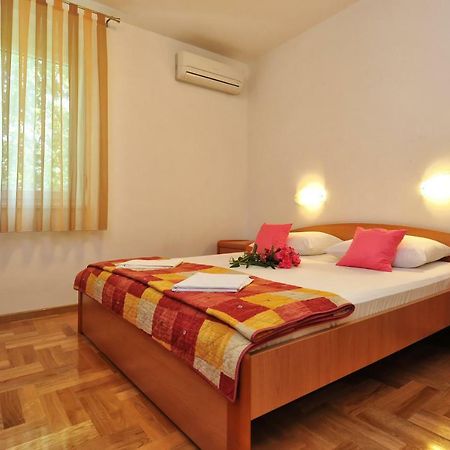 Villa Fontana 2 Sukošan Buitenkant foto