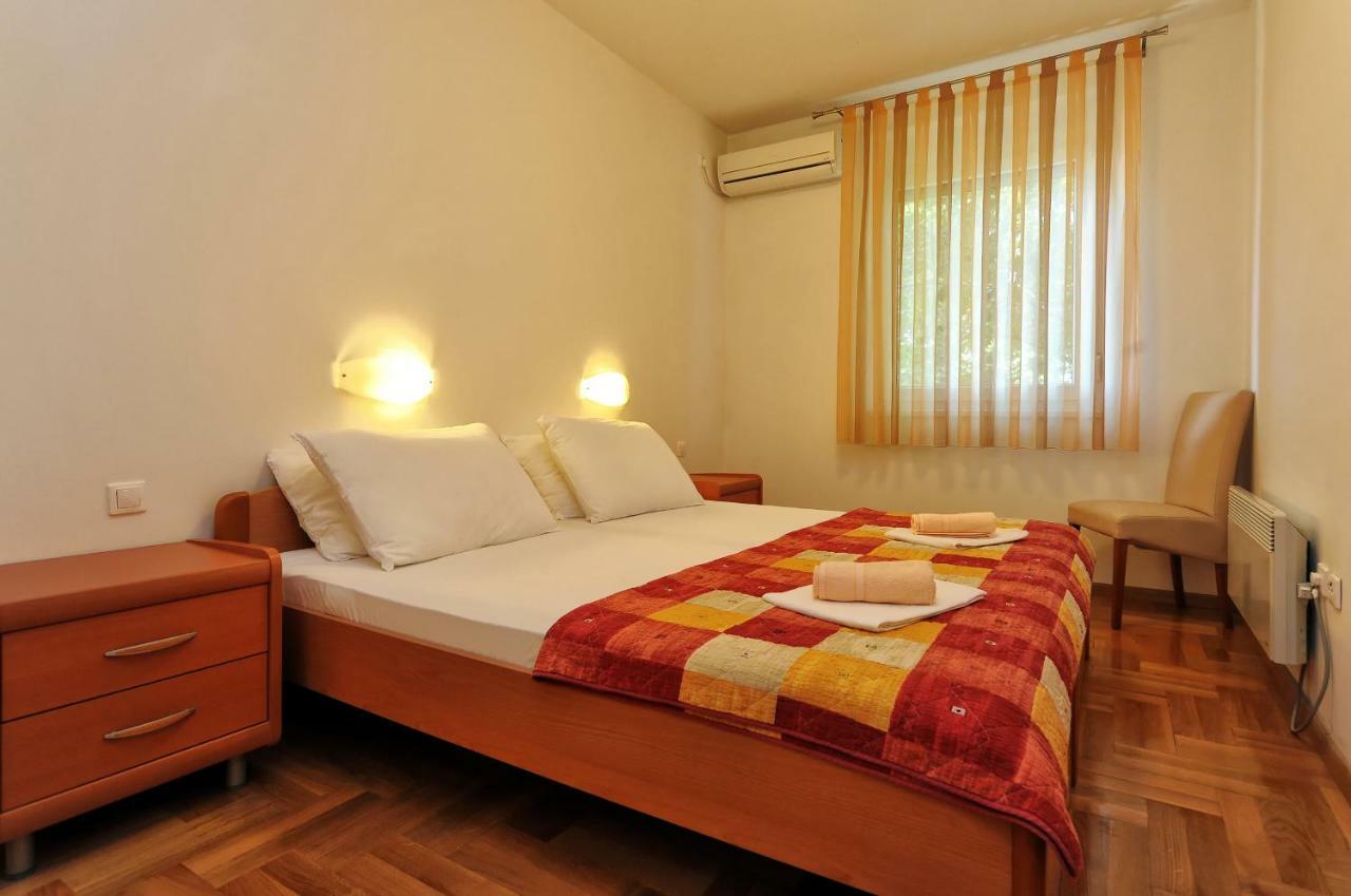 Villa Fontana 2 Sukošan Buitenkant foto